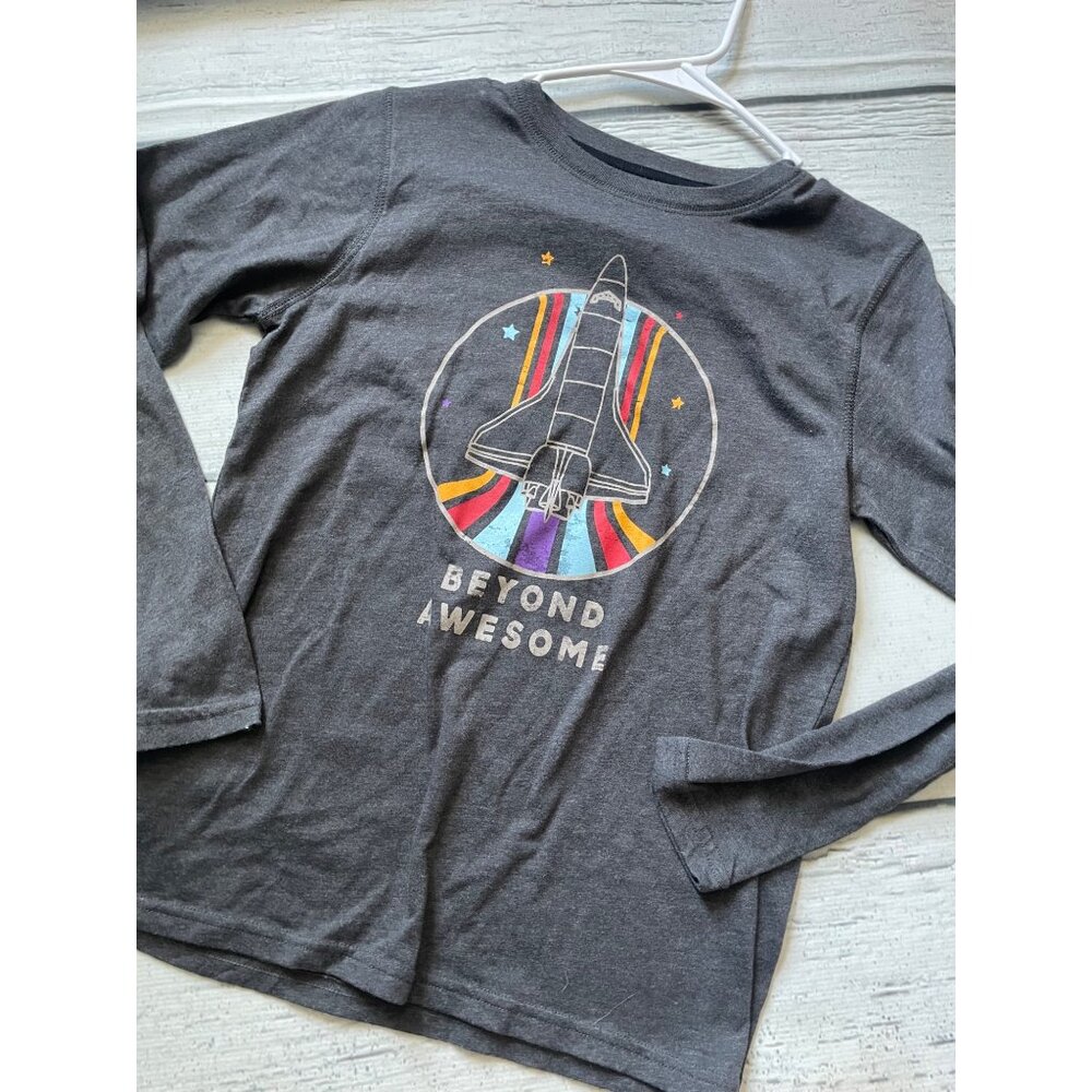 Space shuttleLong sleeved tee